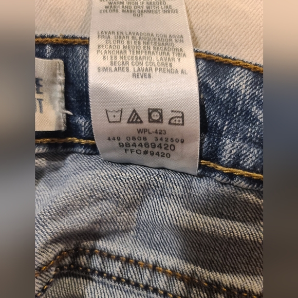 Signature by Levi Strauss Midrise Bootcut Jeans - Picture 3 of 14